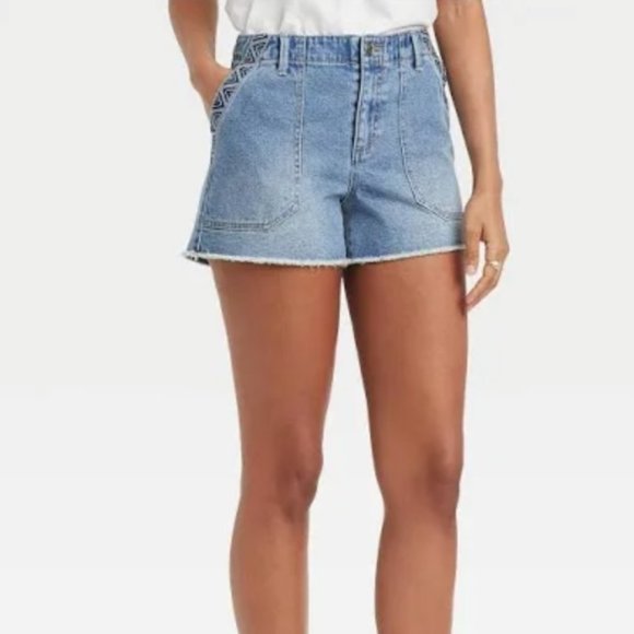 Knox Rose Shorts - Picture 1 of 2